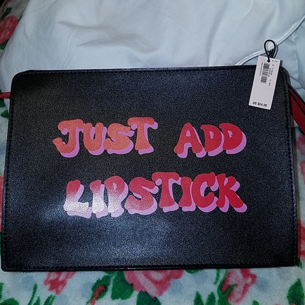 Victoria Secret makeup bag and 3 prs of Med pantie - Picture 3 of 7